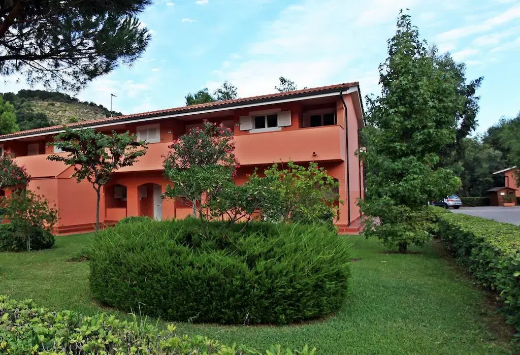 Ortano Mare Village & Residence