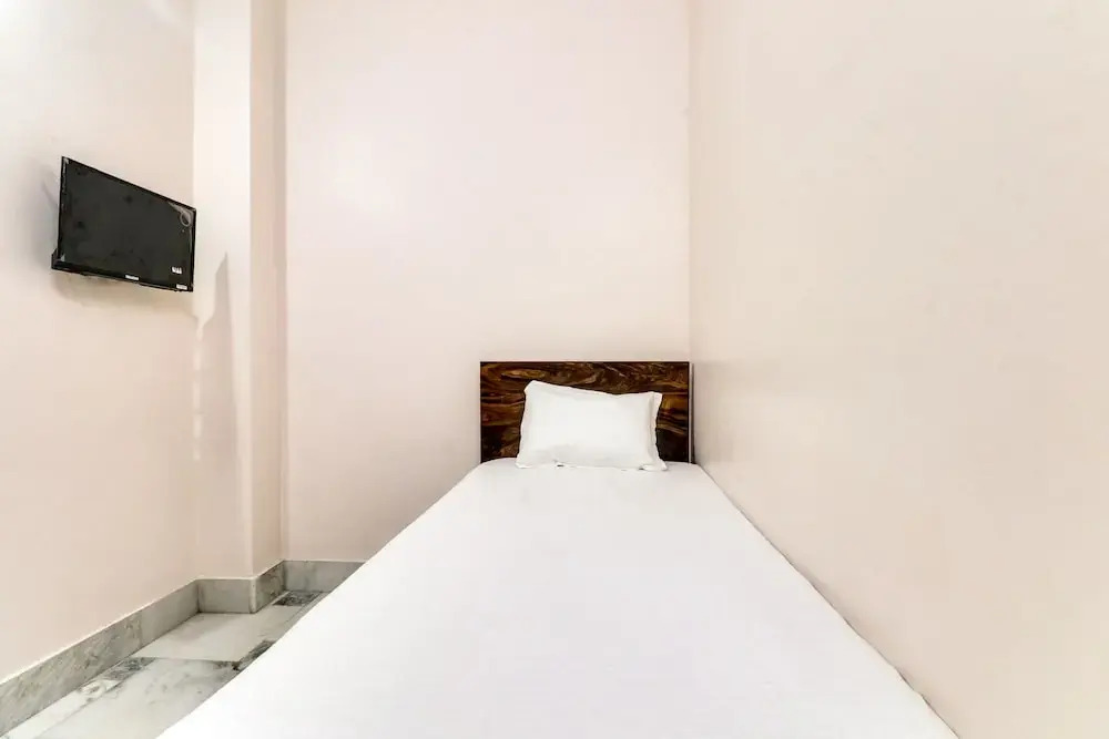 SPOT ON 46554 Hotel Bhawani Palace