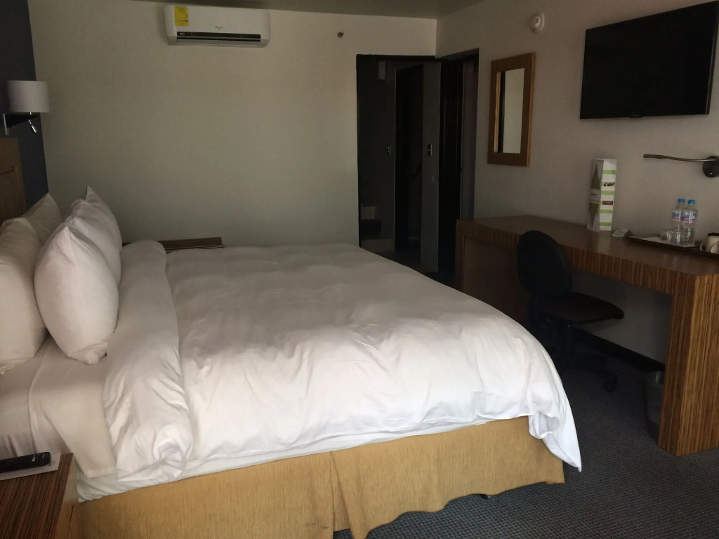 Radisson Hotel & Convention Center Toluca