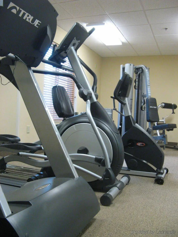 Candlewood Suites Olathe by IHG