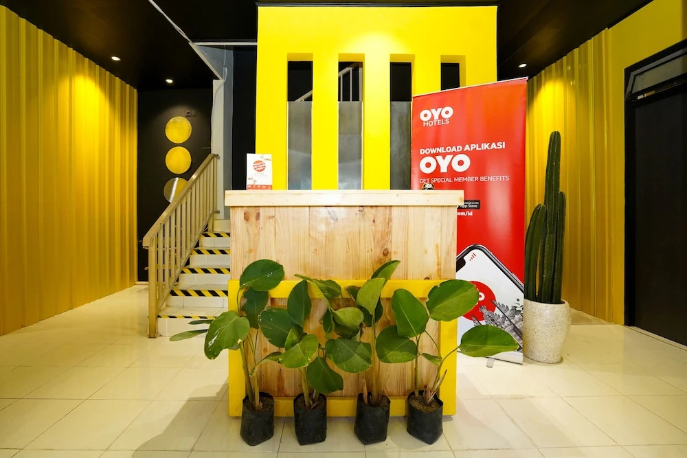 Oyo 1293 Claudya Residence