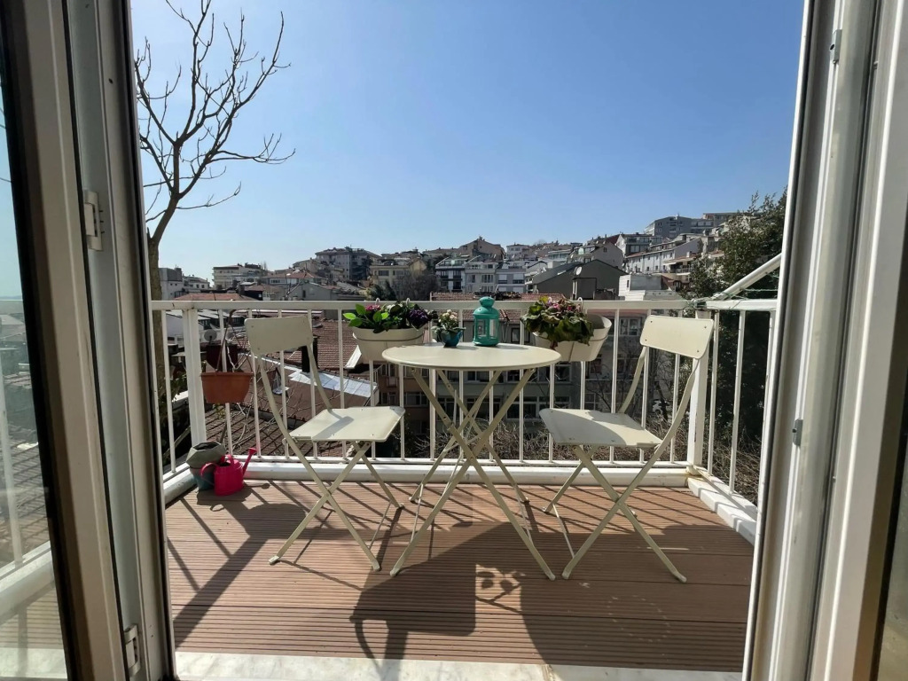 Cozy and bright apartment near Bosphorus