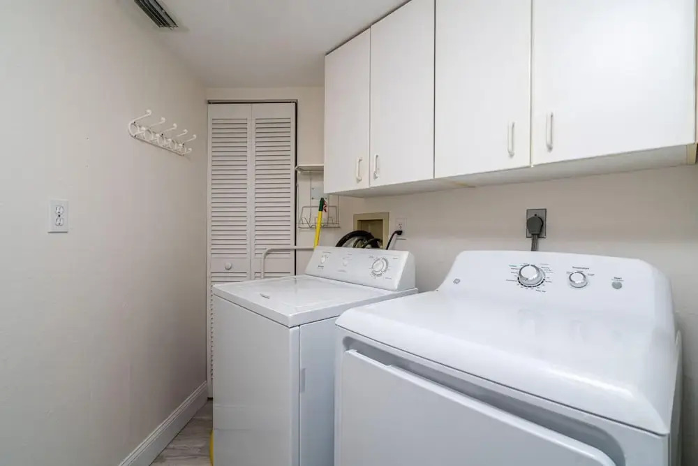 Ocean Harbor 104A
