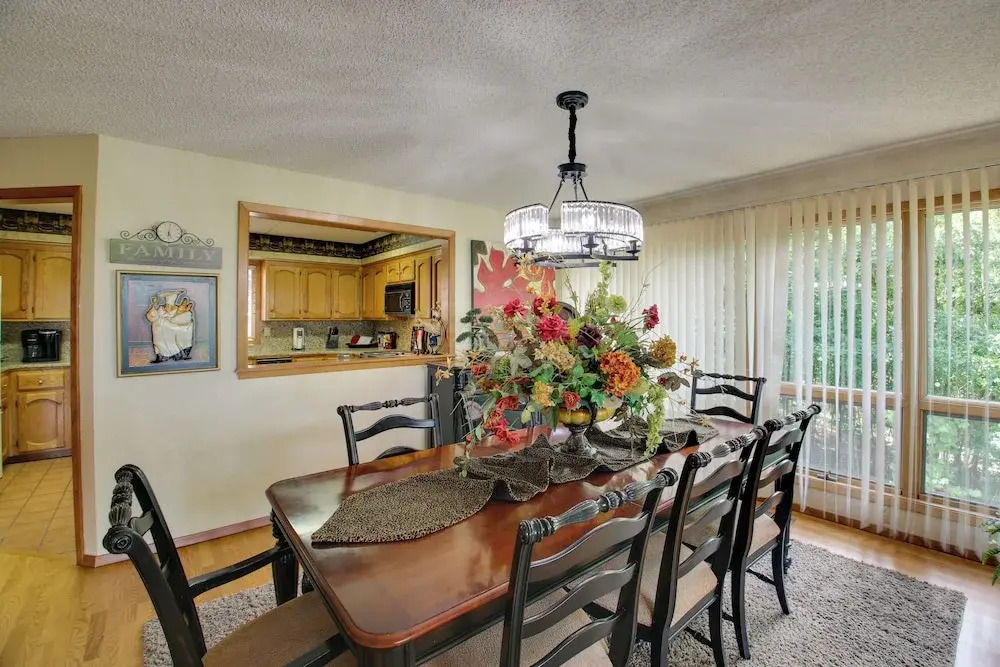 Lake Ouachita Vacation Rental w/ Community Pool