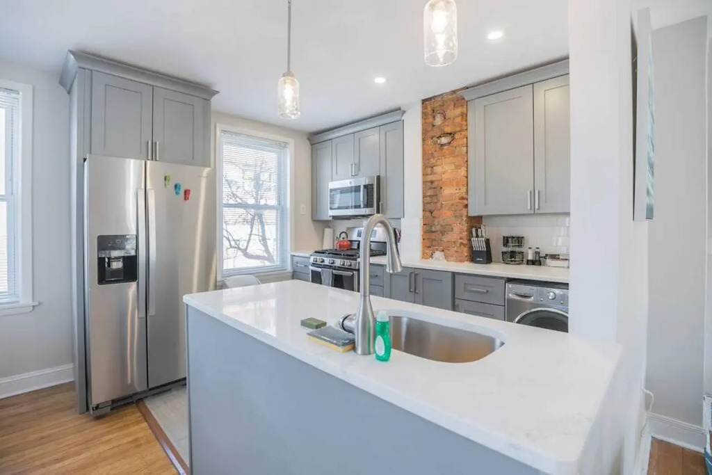 Unit 2 501 S 26th