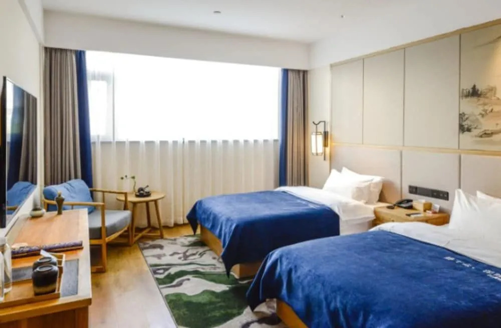 Qianna Hotel Zhongzhou Avenue Branch