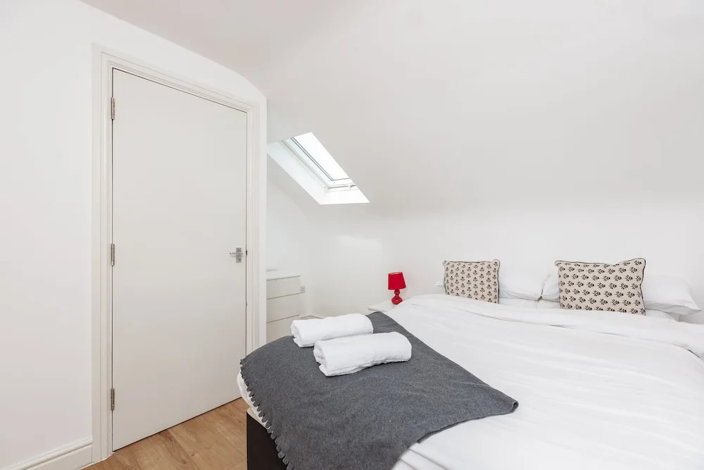 Gyllingeham Suite - Lovely 1BR in Gillingham