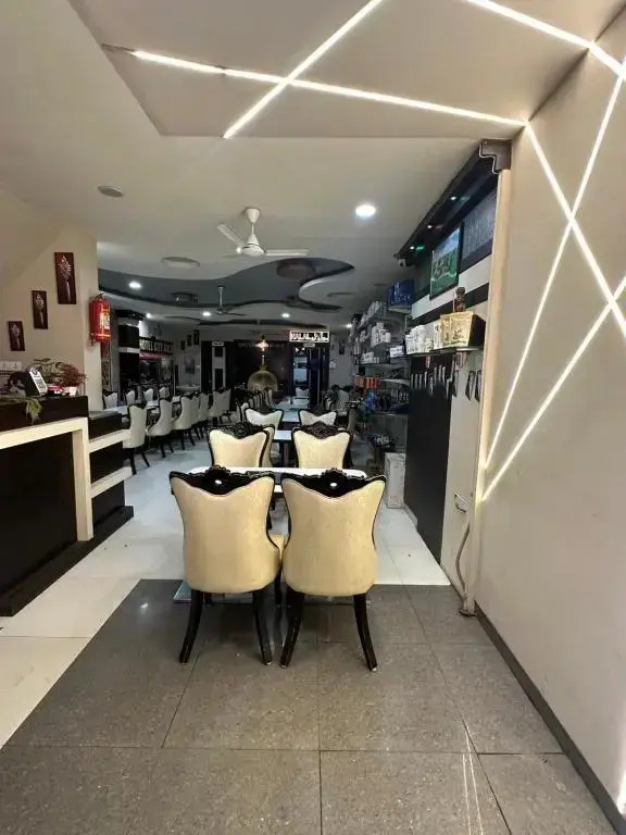 Hotel City Gold by OYO Rooms