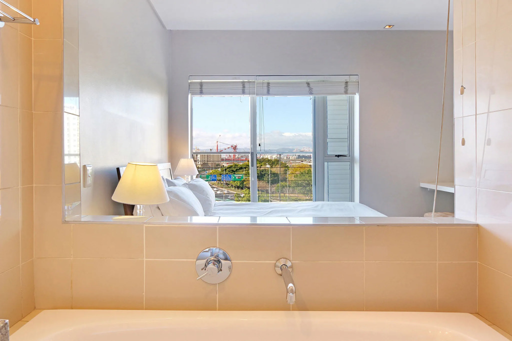 Harbouredge Suites