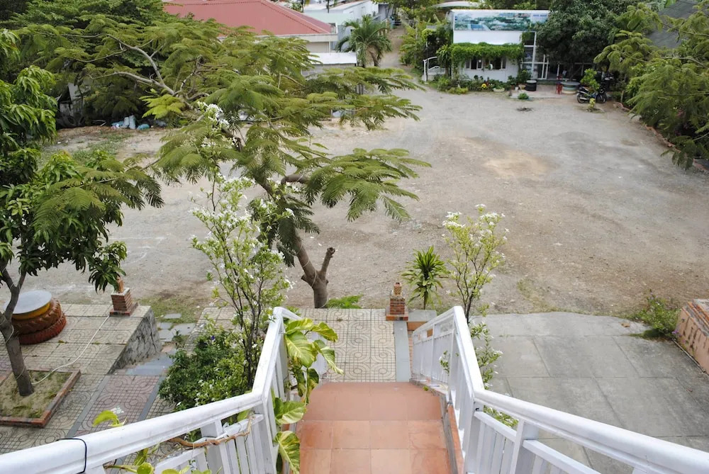 M-Anh Hotel