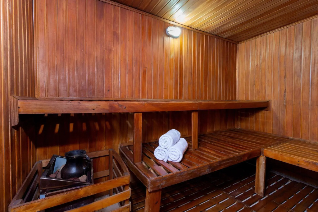 Hotel Madisson Inn Luxury By GEH Suites