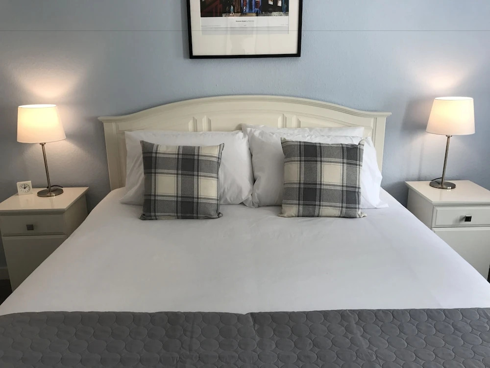 Chessels Court Apartment