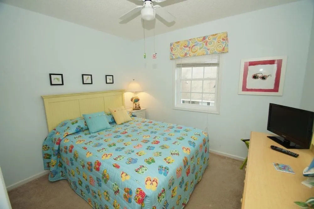 Suite Retreat #49037 - 3 Br Home