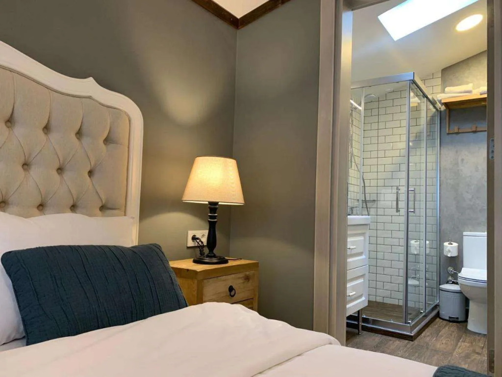 Loka Suites
