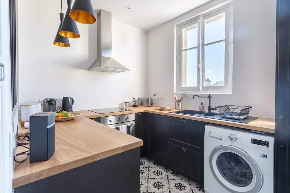 Designer Apartment - Eiffel Tower View!