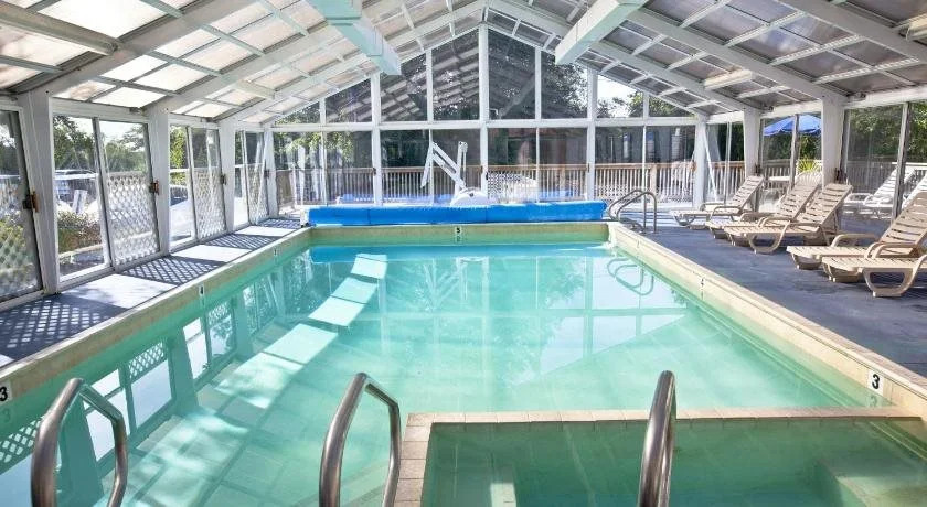 Oceancliff Resort I & II