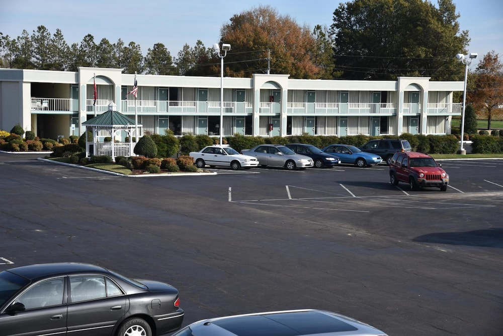 Hospitality House Union City I 69 US 51, TN