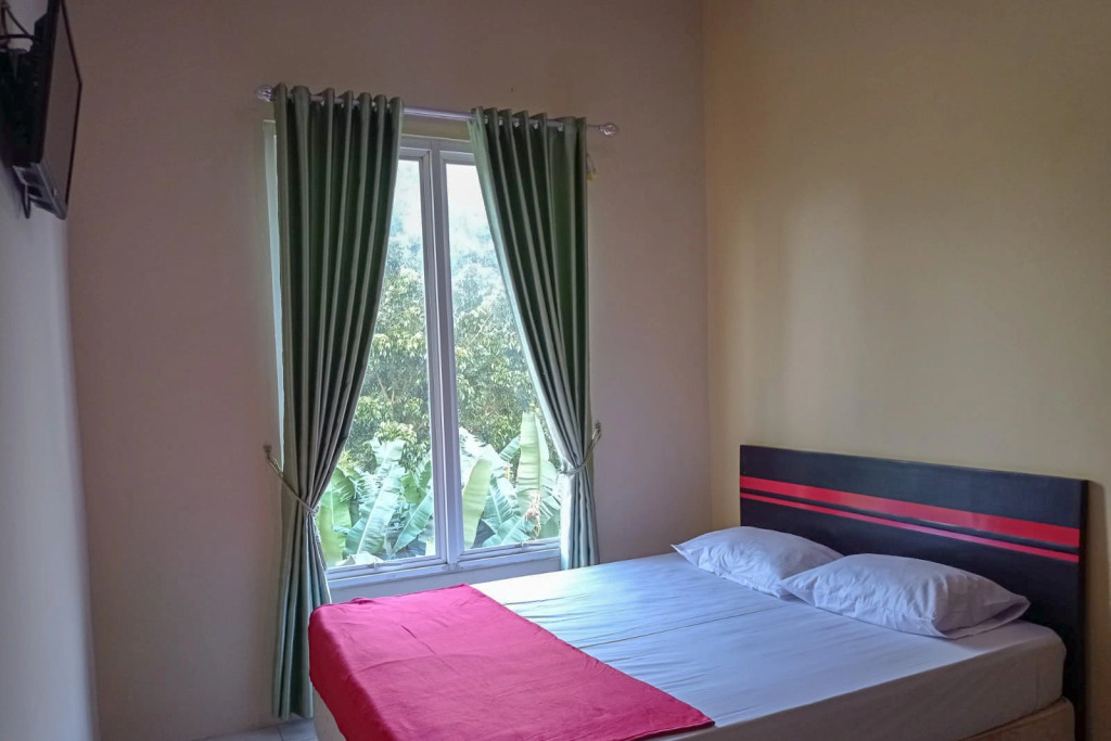 Rama Shinta Homestay near Gembira Loka Zoo RedPartner