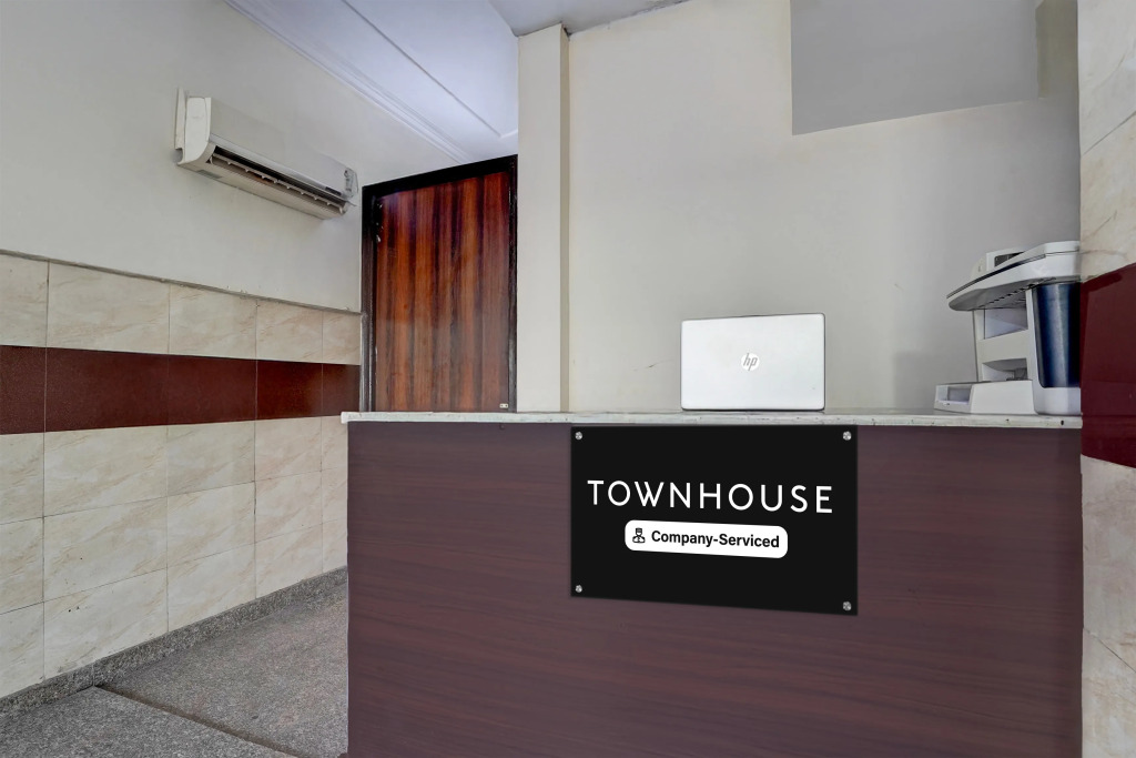 Super Townhouse Johri Enclave Metro Station Formerly Second Home