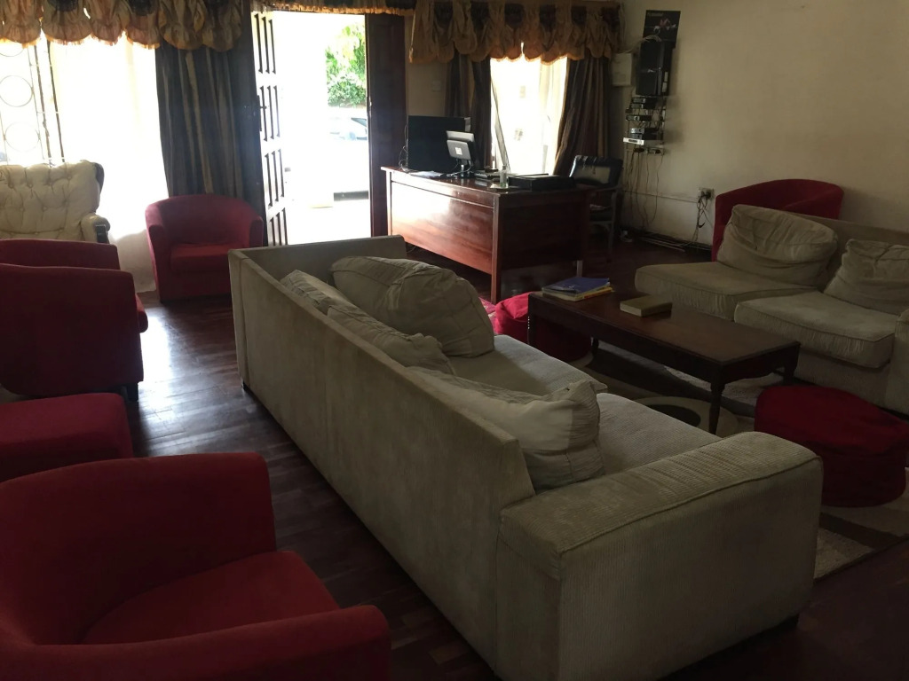 Roysam Lodge