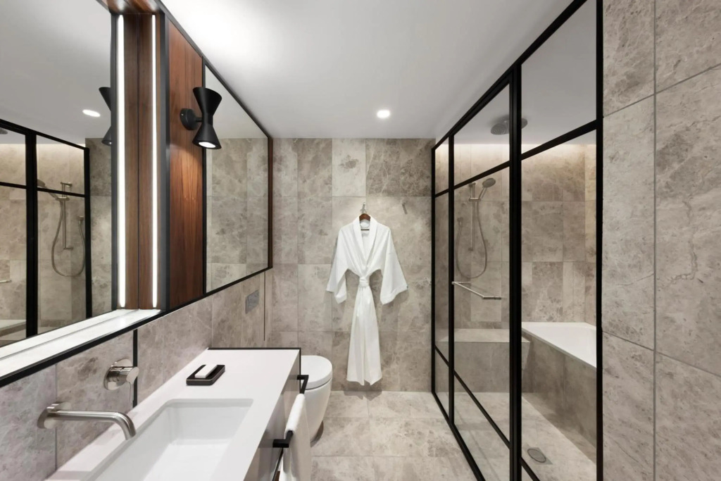 Le Meridien Melbourne