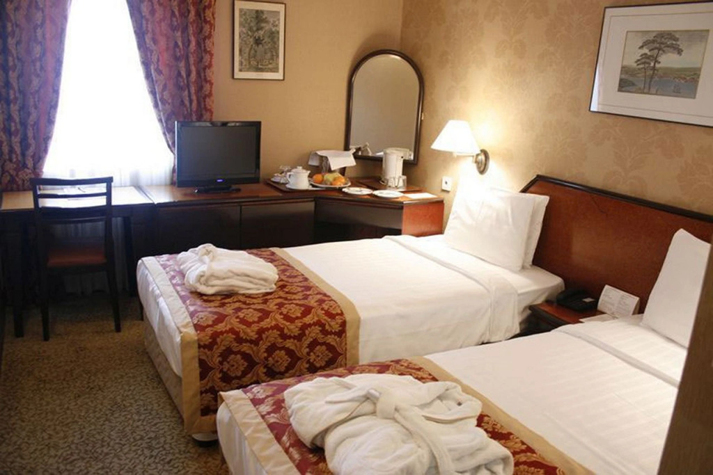 Mineo Hotel