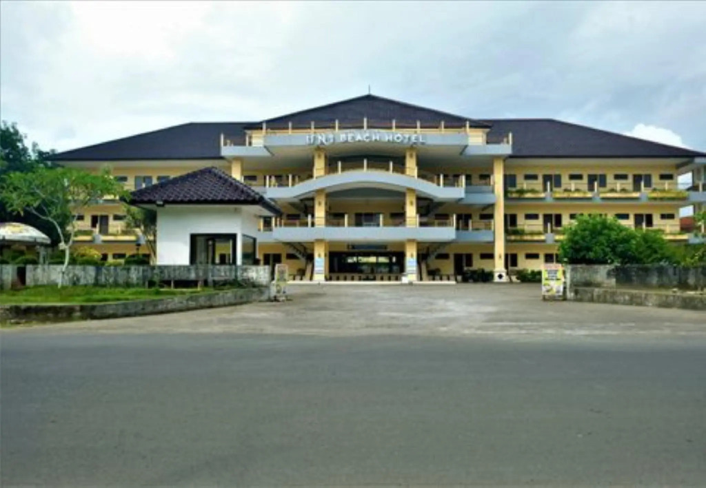 Uni Beach Hotel