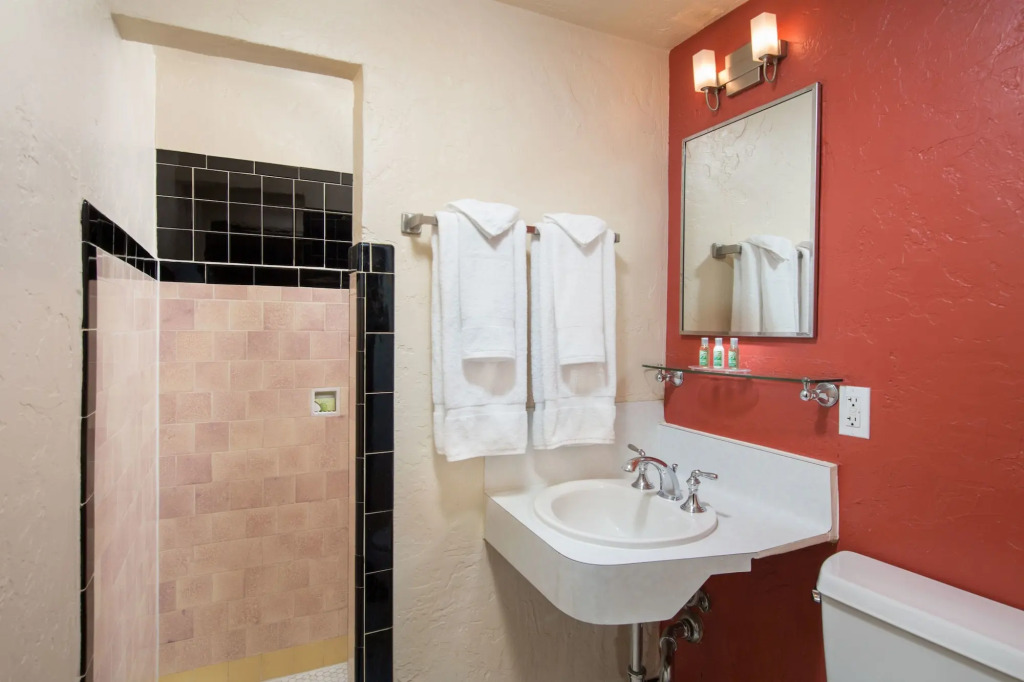 Golden Gate Casino Hotel