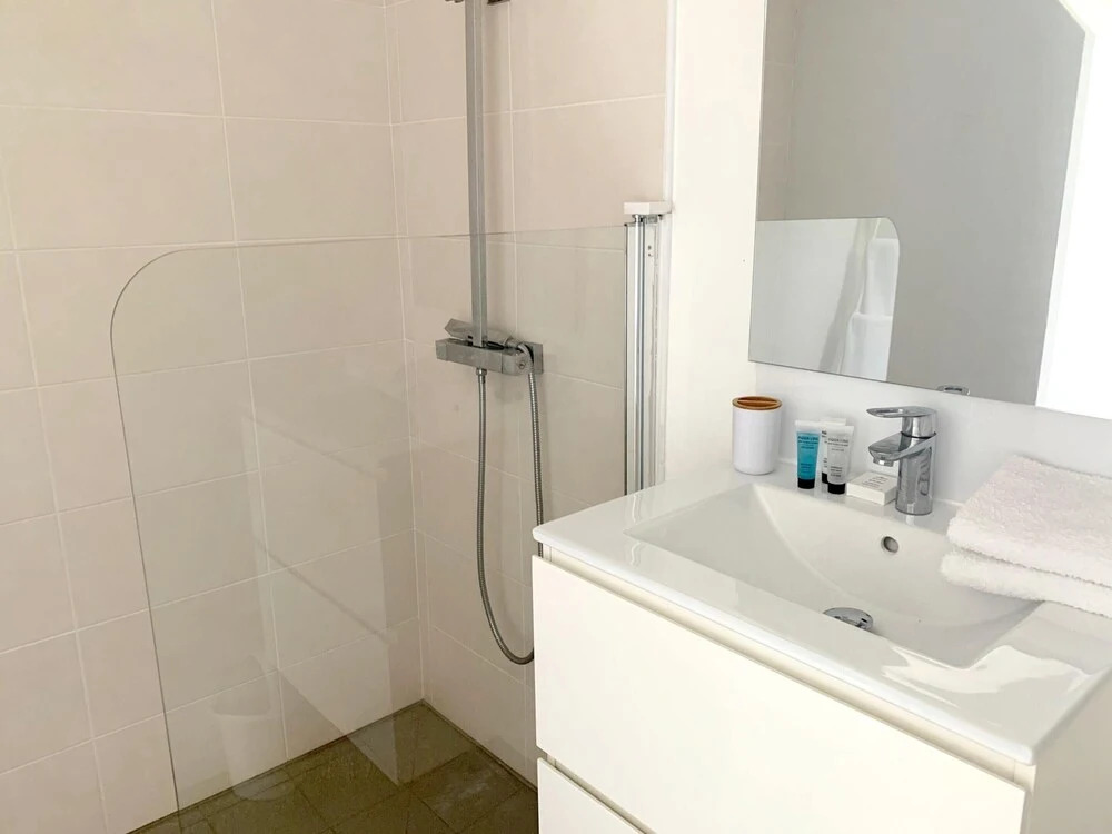 Apartment With one Bedroom in Le Moule, With Private Pool, Furnished Terrace and Wifi - 200 m From the Beach