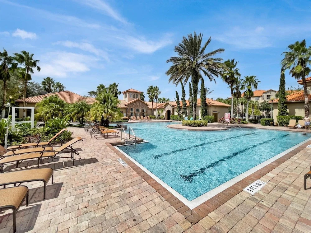 Tuscana Resort 3 Bedroom Condo Clubhouse Access 8 Miles to Disney