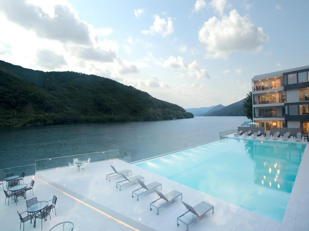 Casa 32 Resort