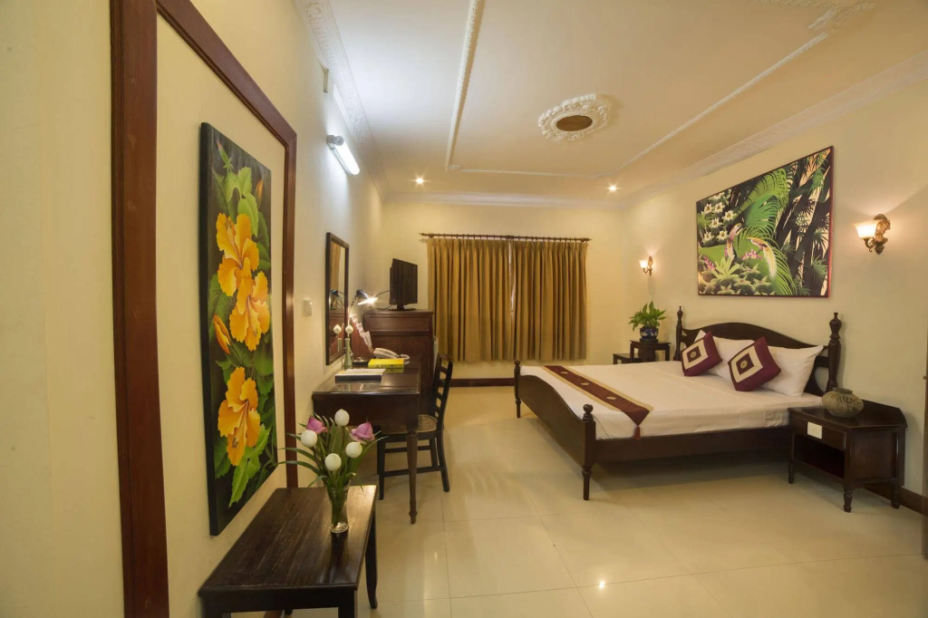 Milan Hotel & Restaurant