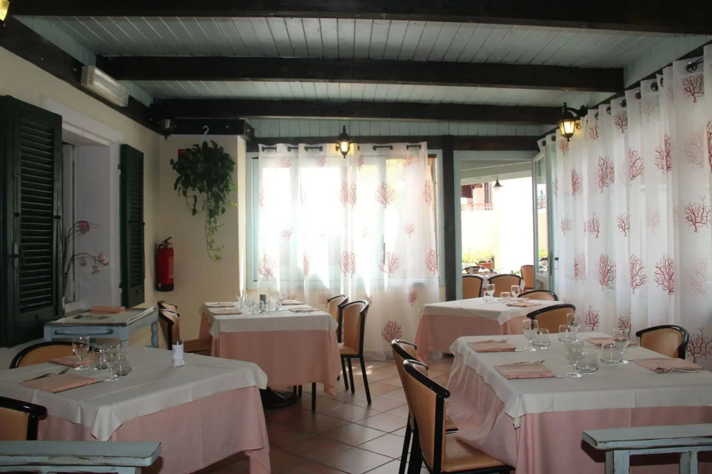 Hotel Geranio Rosso