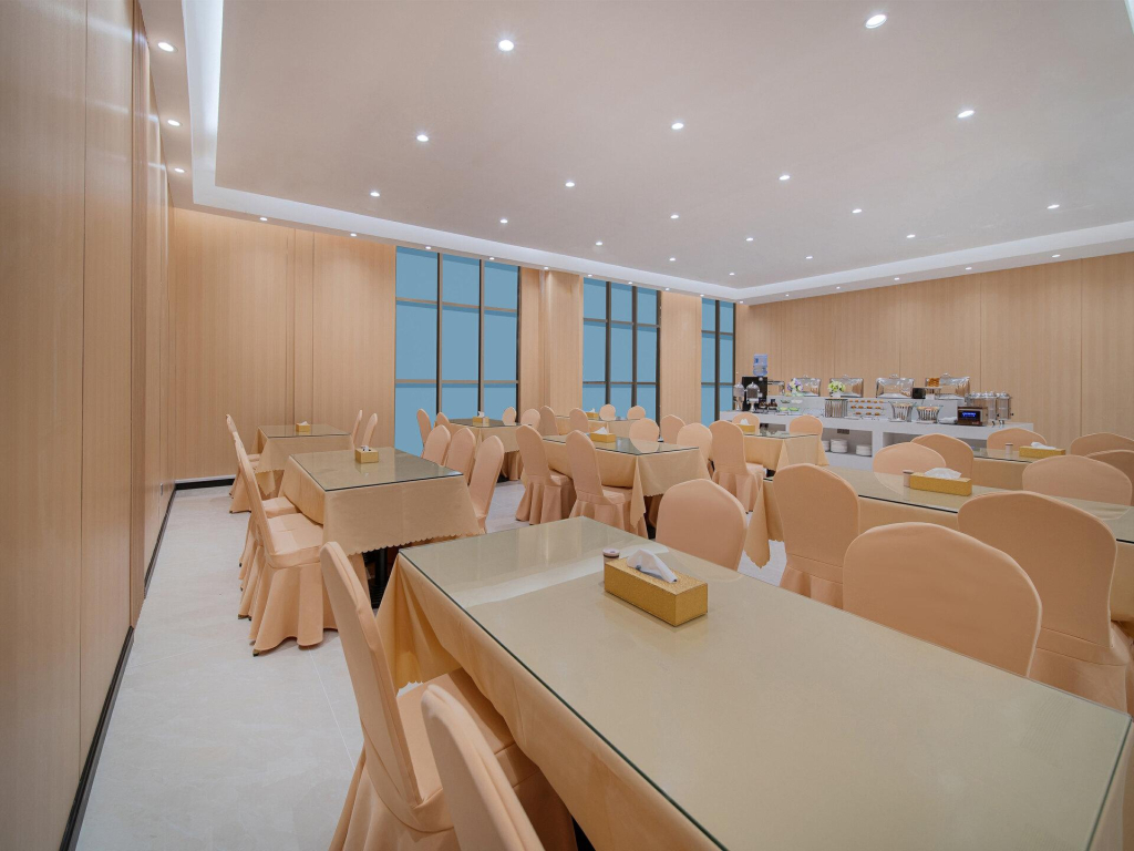 Vienna Int Hotel Shenzhen Songgang Wanzhao Square