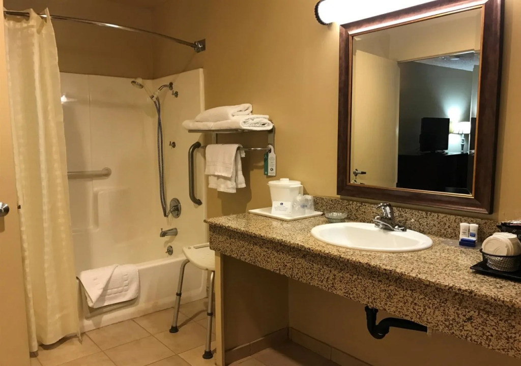 Empire Inn