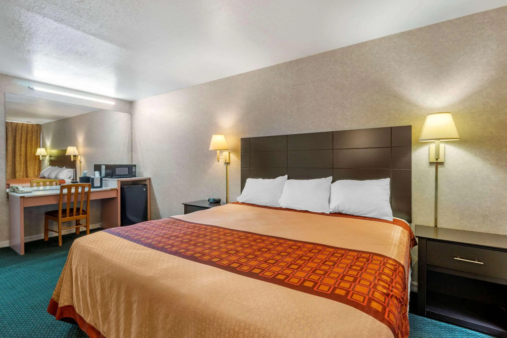 Rodeway Inn Clearwater-Largo