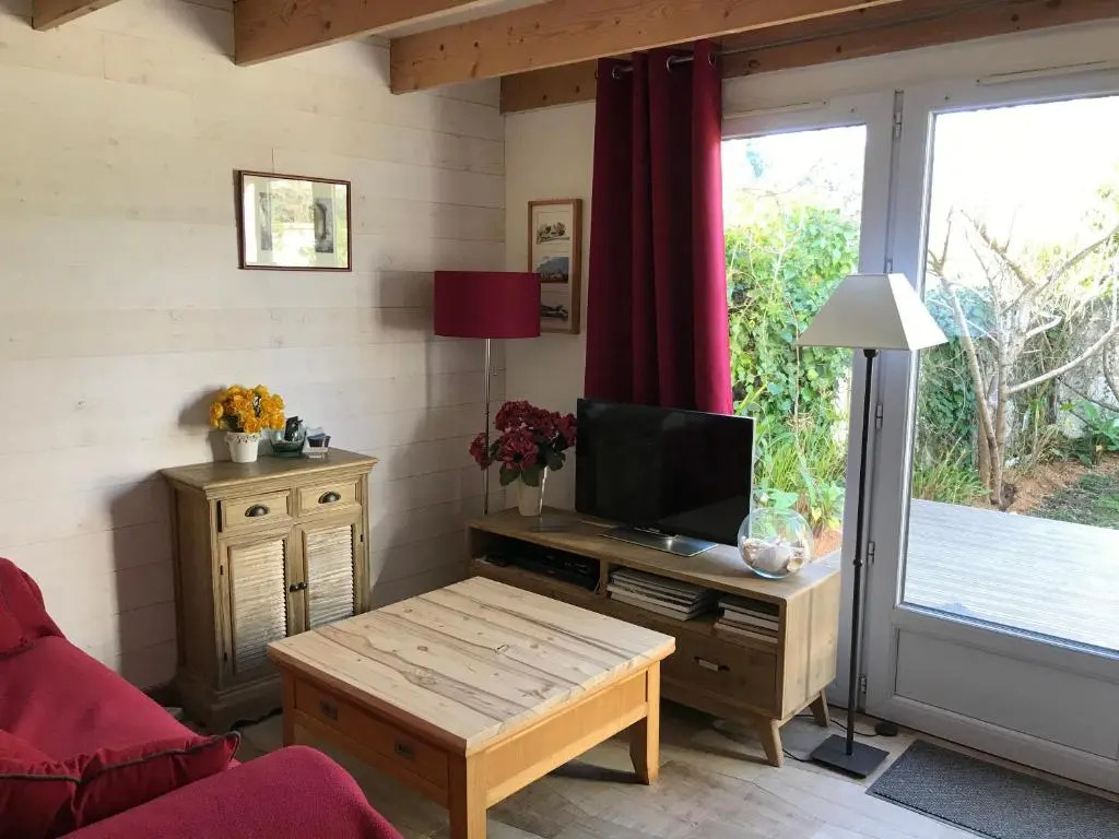 Confortable logement de plain pied sur 2 terrasses