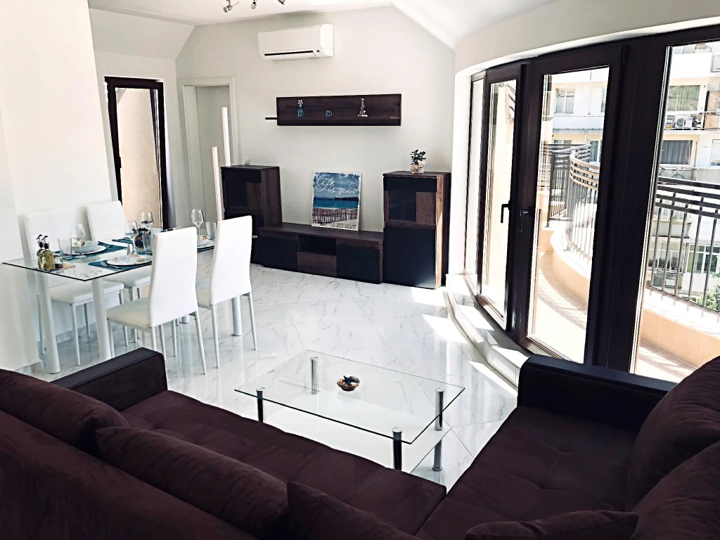 Varna Seaside garden apartments