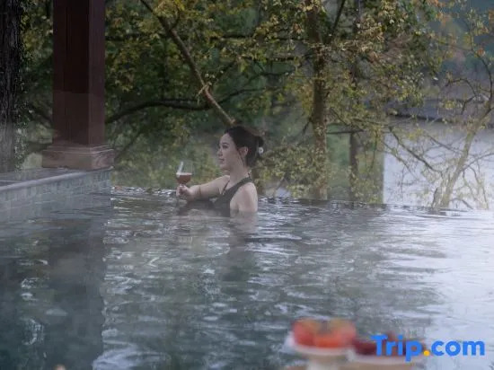 Wuta Xinshe Tangquan Homestay (Hangzhou Stork Branch)