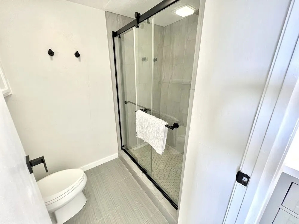 Stunning Views Best location in Hilo 2BR