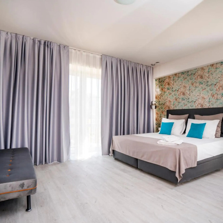 Nayino Resort Hotel