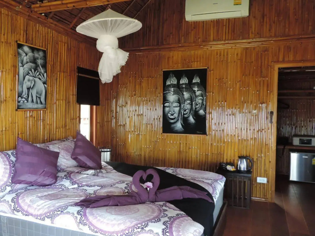 Lazy Days Bungalows