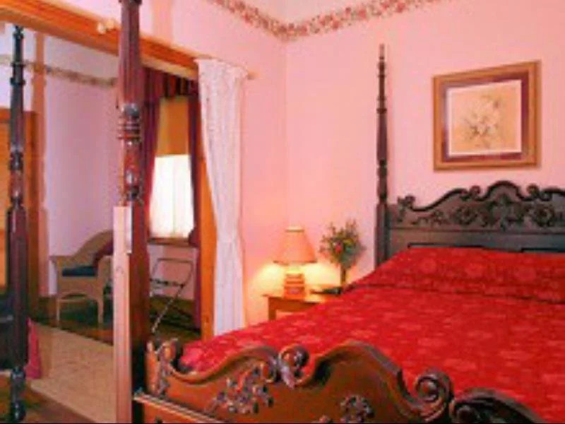 Richmond Boutique Cottages