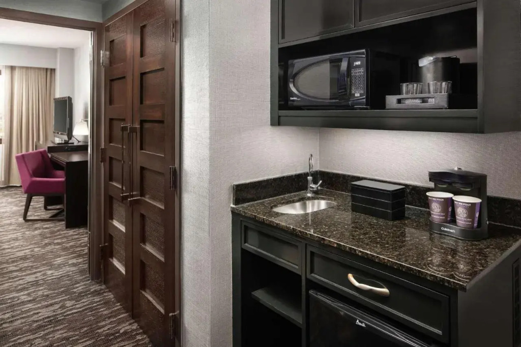 Crystal City 203