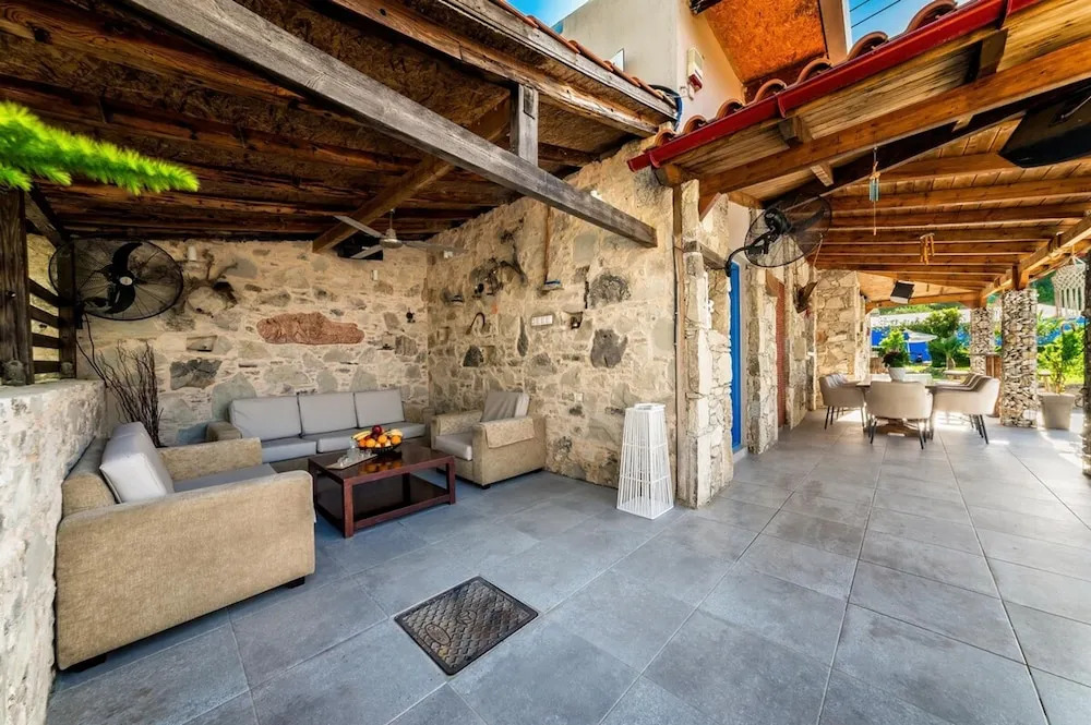 Villa Kalouas private pool
