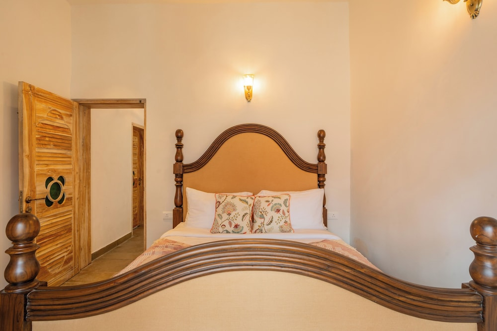 Elivaas Amayah Neer Serene 3BHK Villa