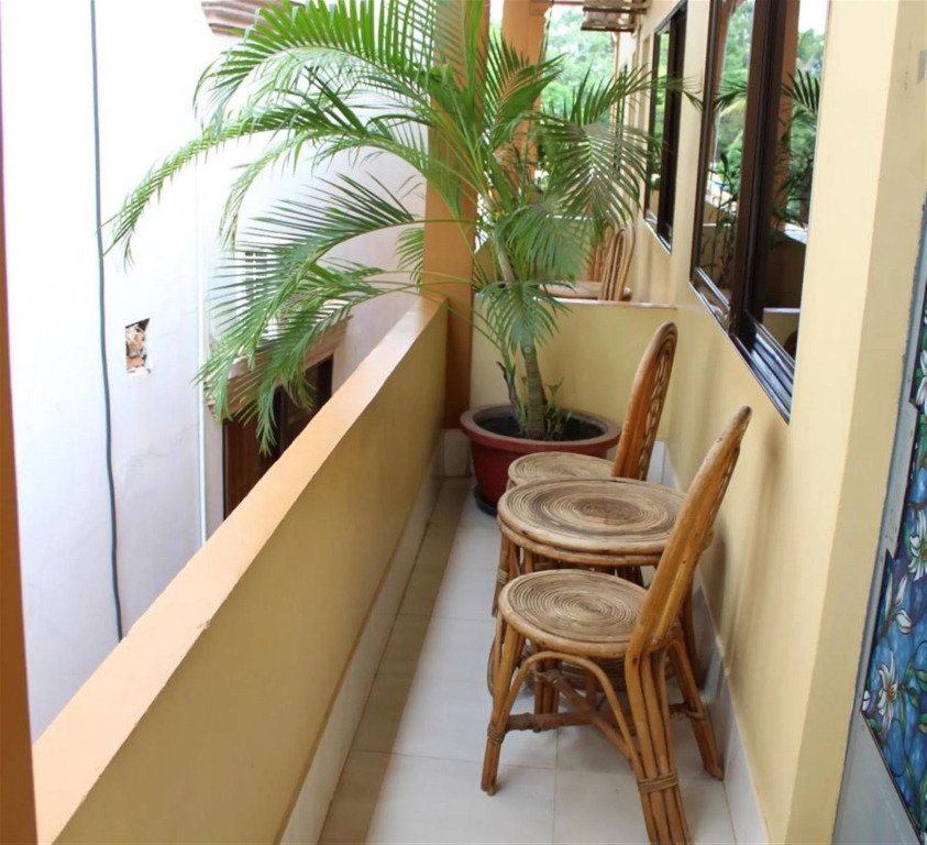 Seven Candles Guesthouse