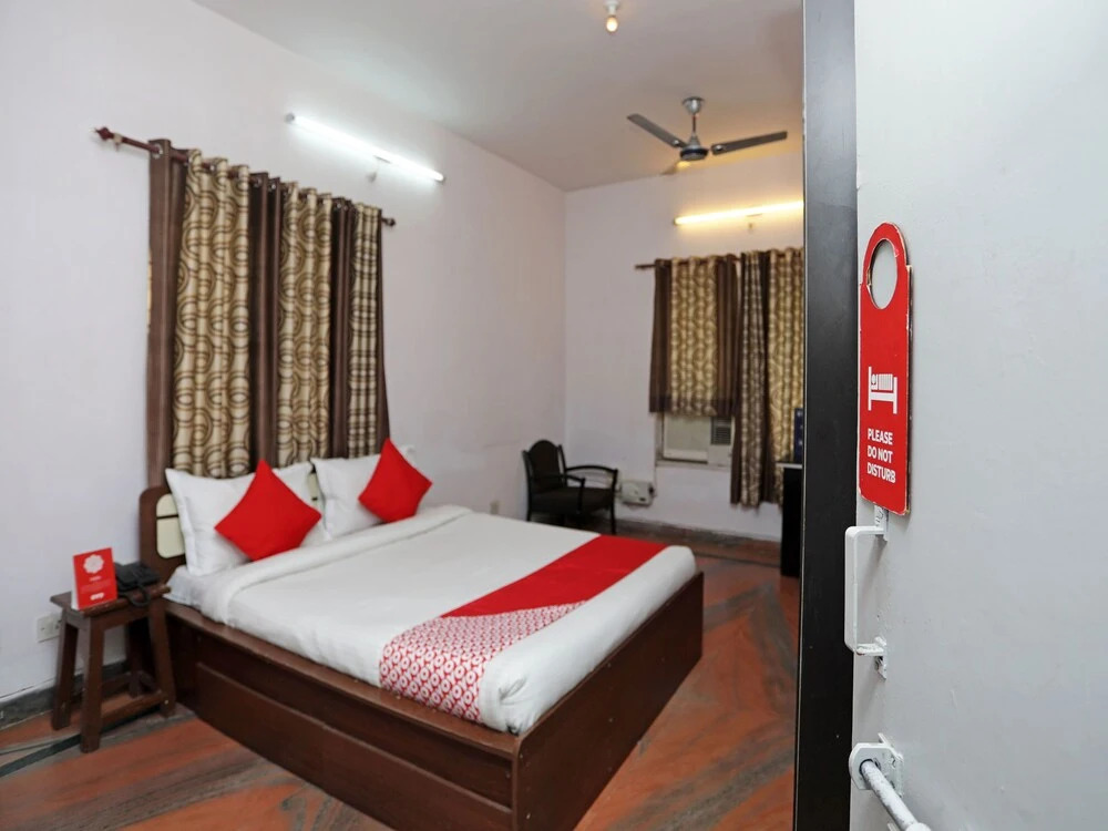 OYO 4229 Rishi Homes Stay