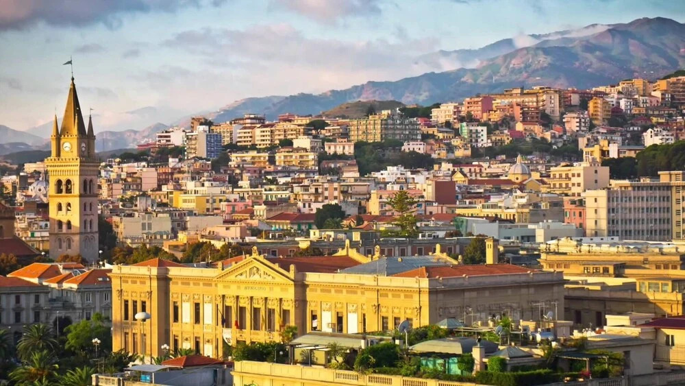 House In The Historic Center Of Messina