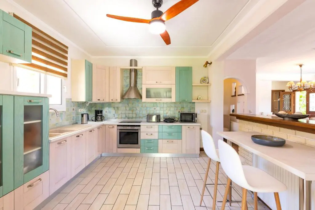 Villa St Nicholas House With Private Heated Pool